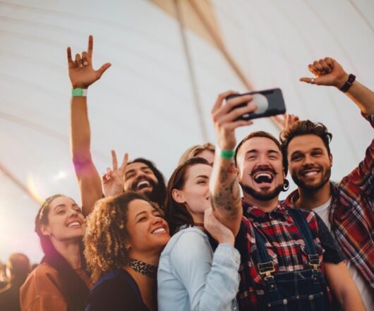 Sate uncle Lift on Royals William win the Biggest Fans