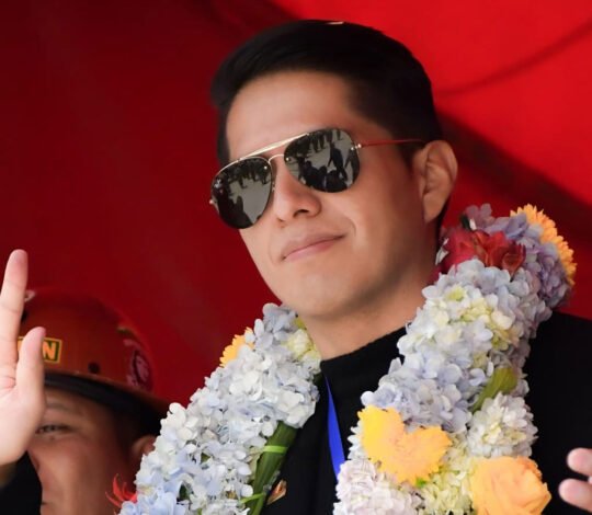 Jerjes Justiniano: Es probable que Andrónico Rodríguez gane en primera vuelta