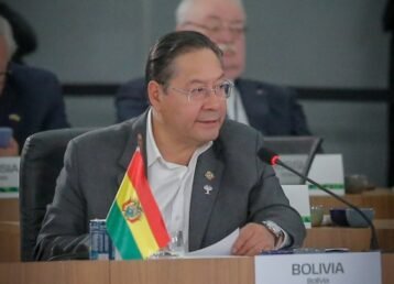 Arce plantea en los BRICS que los países accedan a créditos sin tomar en cuenta indicadores internacionales