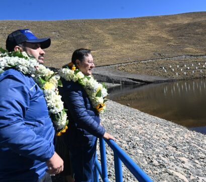 Gobierno entrega obras en Pucarani con una inversión de Bs 76,5 millones